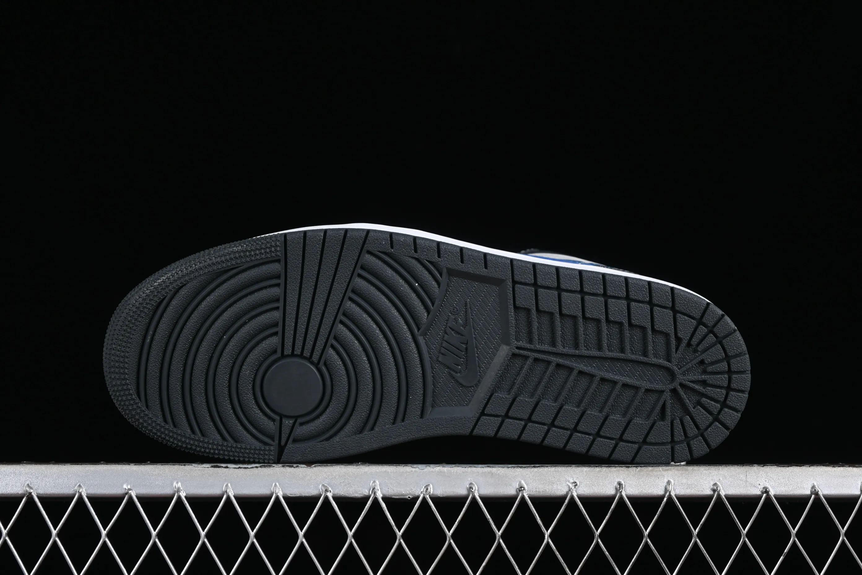 All categories Air Jordan Jordan series basketball shoes Air Jordan 1 Low G version pure original Air Jordan 1 Low AJ1 Joe 1 black gray blue hook low-top cultural basketball shoes DC0774-040